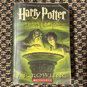 HARRY POTTER AND THE HALF-BLOOD PRINCE PAPERBACK FICTION BOOK BY J.K. ROWLING